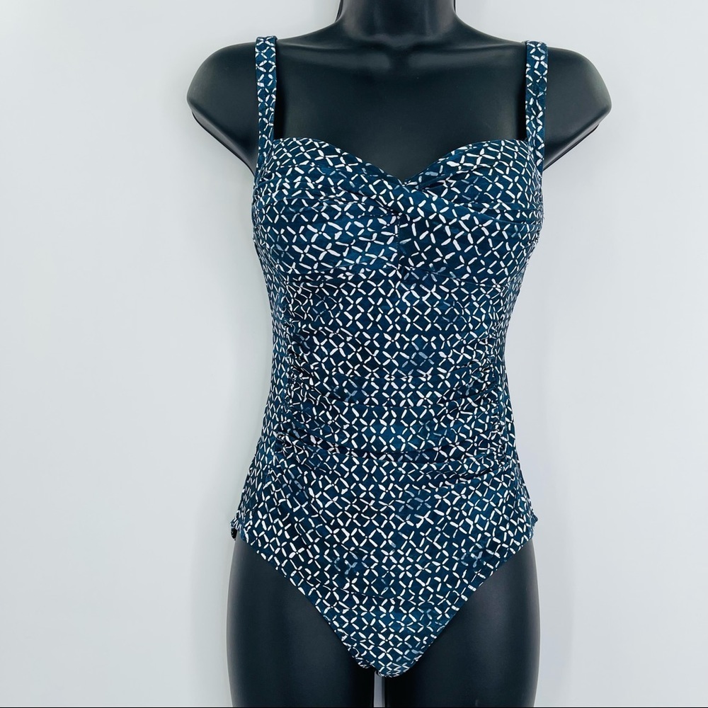 Niptuck multi fit cup one piece swimsuit blue printed women's size 4